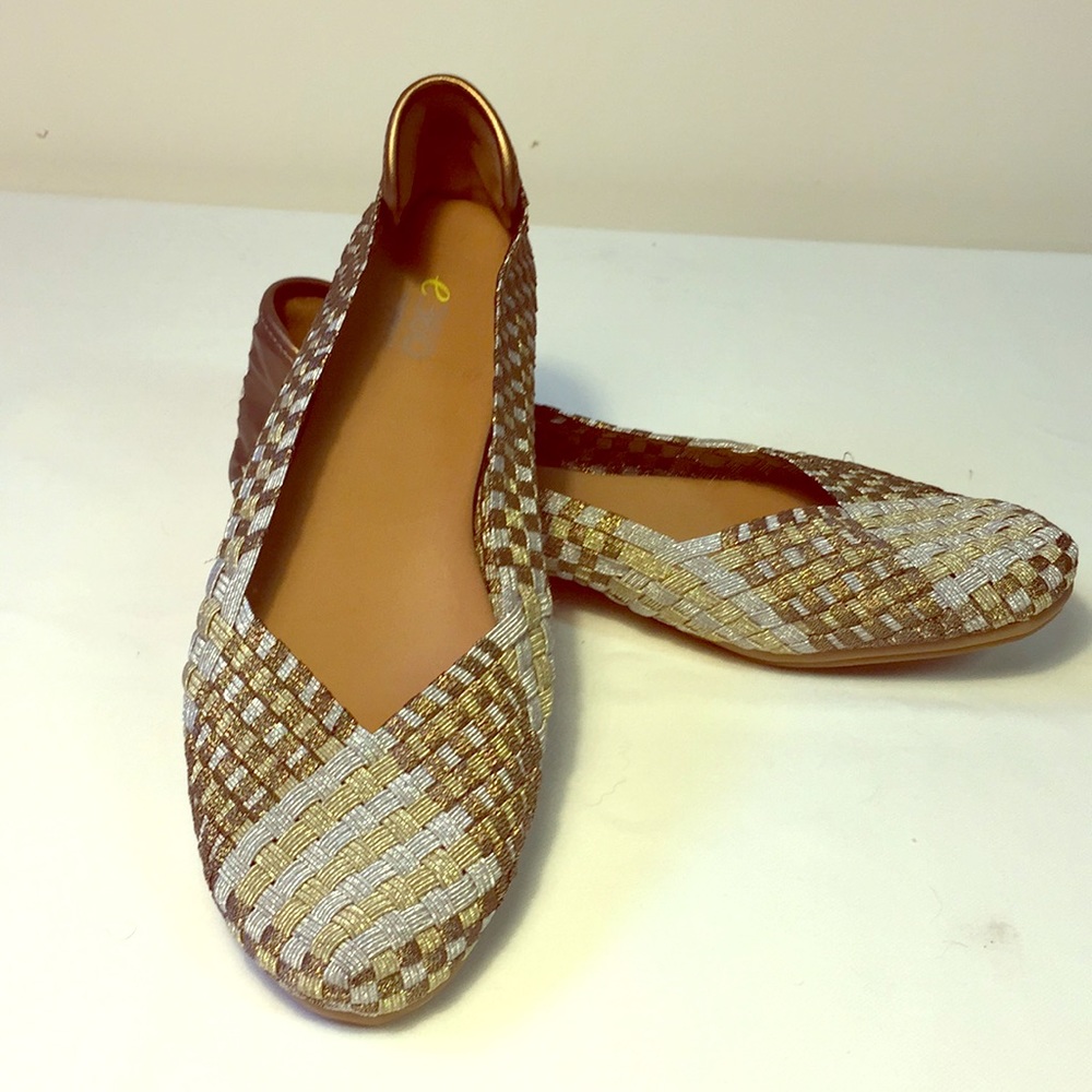 Gold and silver stretchy flats